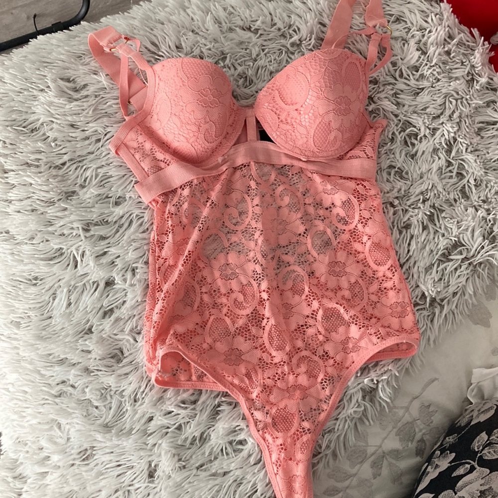 Lingerie Pink